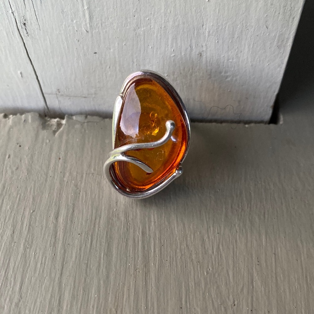 Sterling silver & amber stone ring